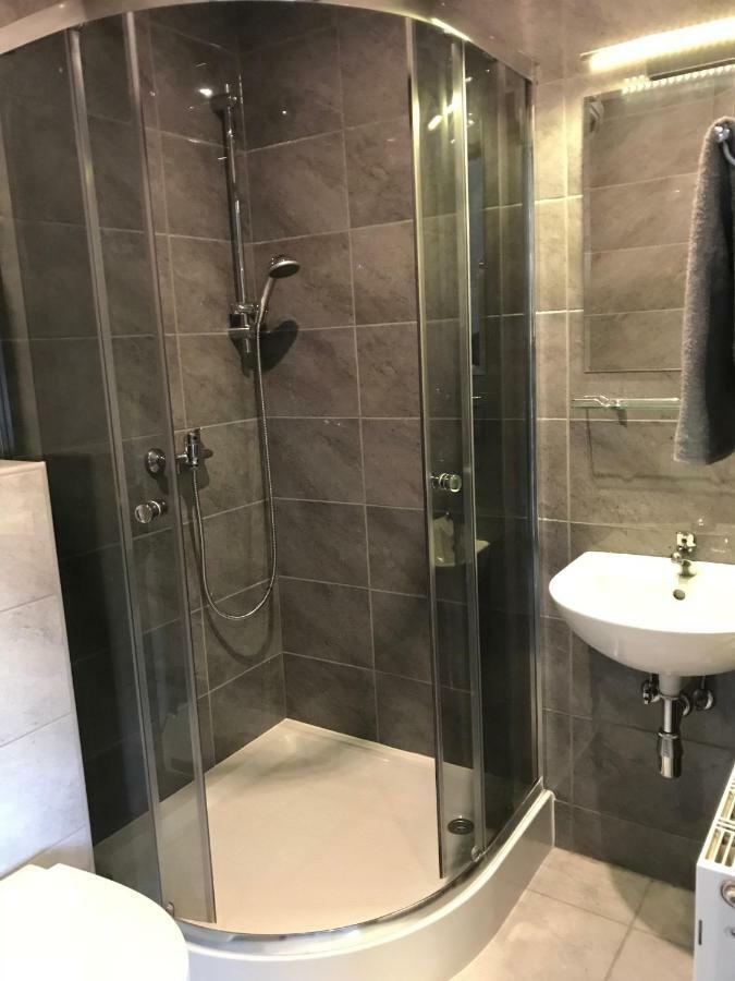 Restauracja Ibiza Lejlighedshotel Ludwikowice Kłodzkie Eksteriør billede