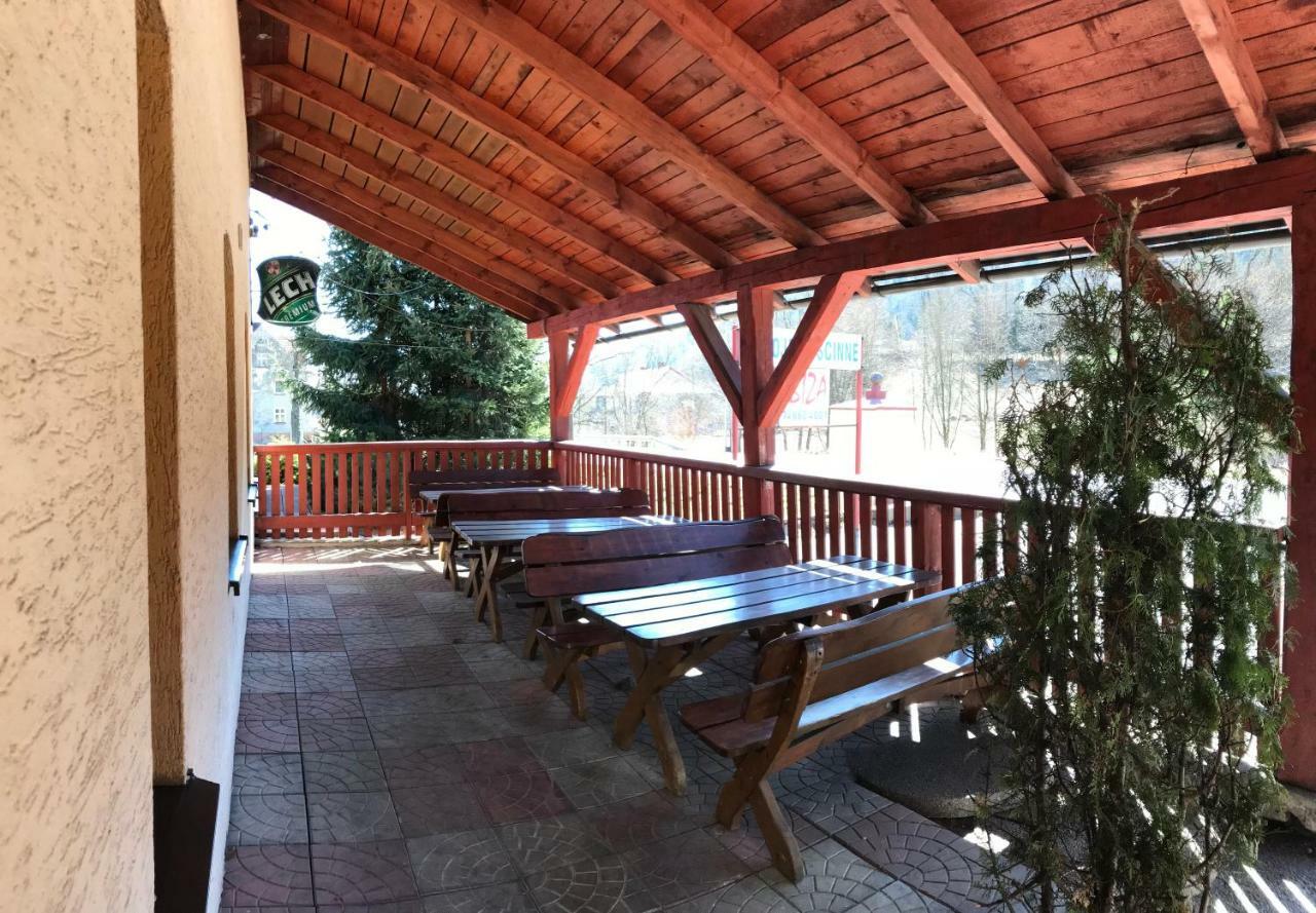 Restauracja Ibiza Lejlighedshotel Ludwikowice Kłodzkie Eksteriør billede